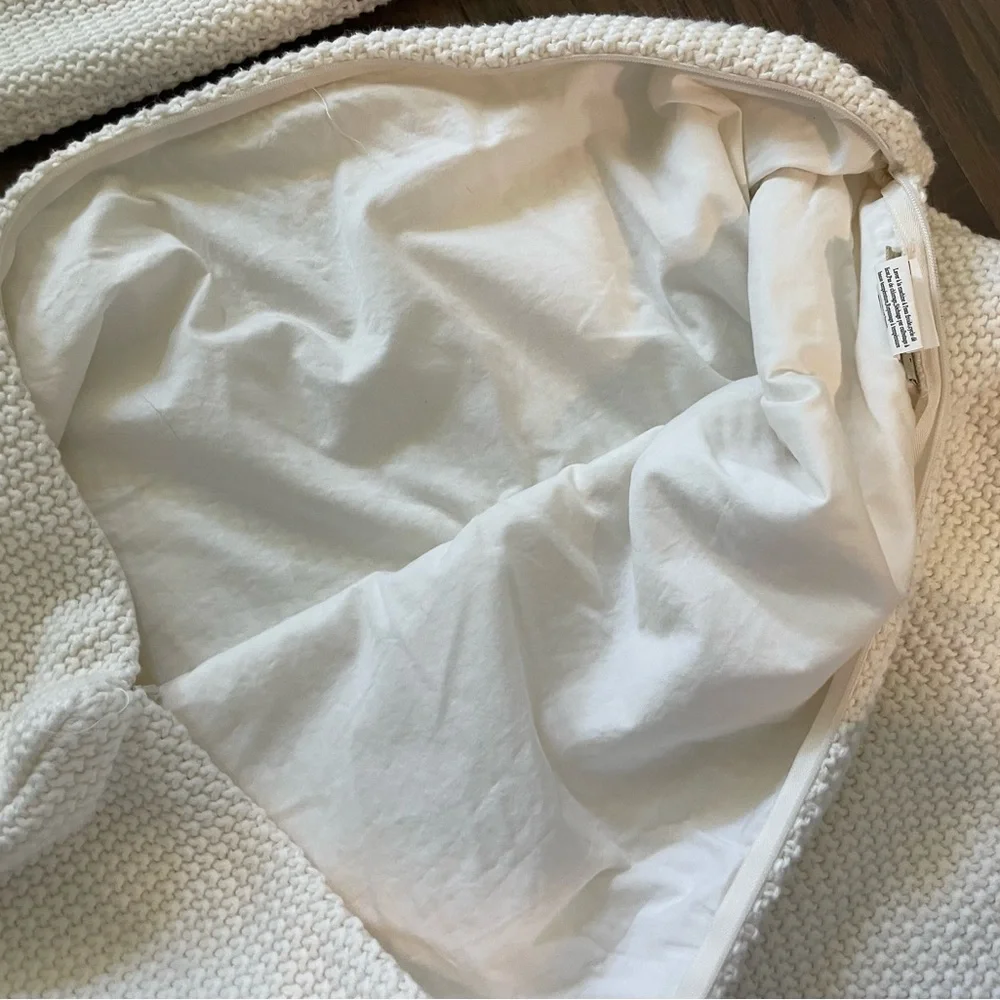 New! POTTERY BARN Ivory Sweater Knit Pillow Shams (2) 20x26